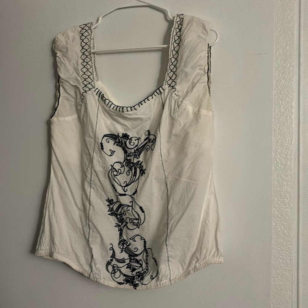 Women’s stitched blouse.  Only worn once! Size L